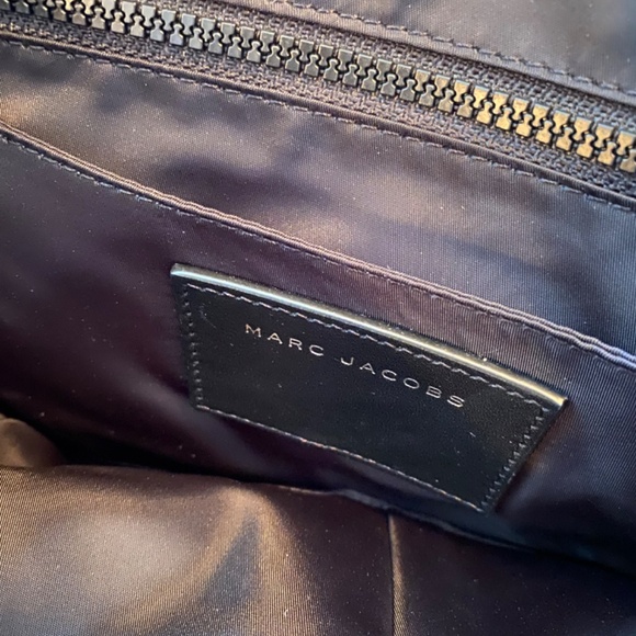 Marc Jacobs Black Shoulder Bag - Picture 5 of 9